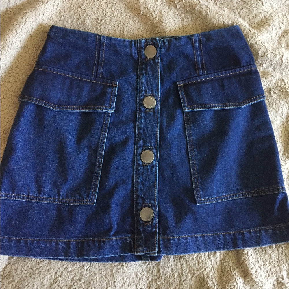 TOPSHOP Moto button up jean skirt